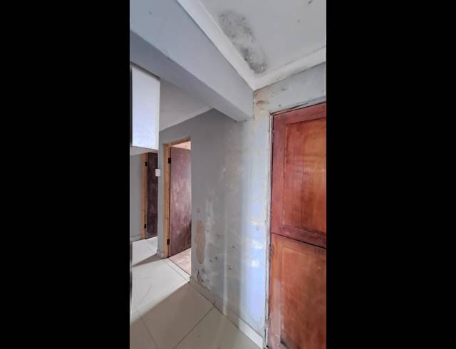 7 BEDROOM HOUSE FOR SALE IN KWAMAKHUTHA